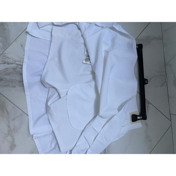 Lacoste Sport Skirt Wht Sz 8/40 NWT - Picture 3 of 10